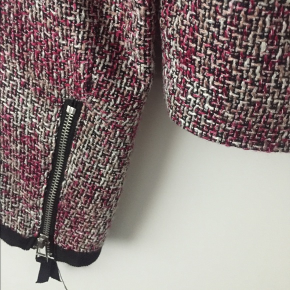 Cropped Tweed Jacket - Picture 4 of 8
