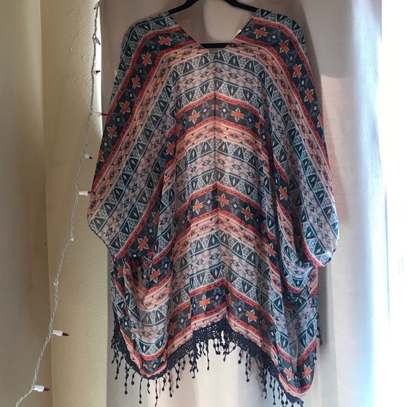 Shaw - Picture 3 of 3