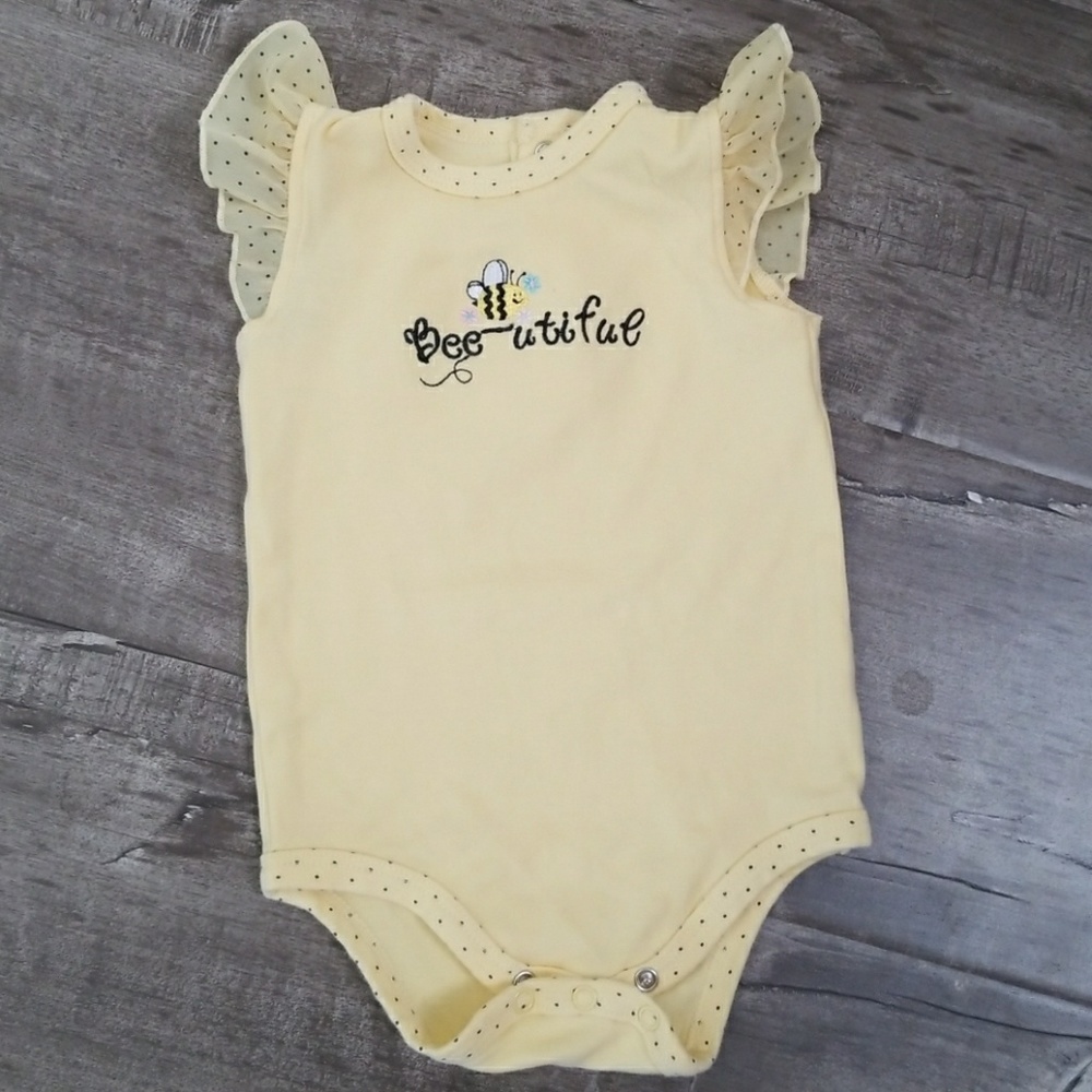 Bee-utiful onesie. 9 months.