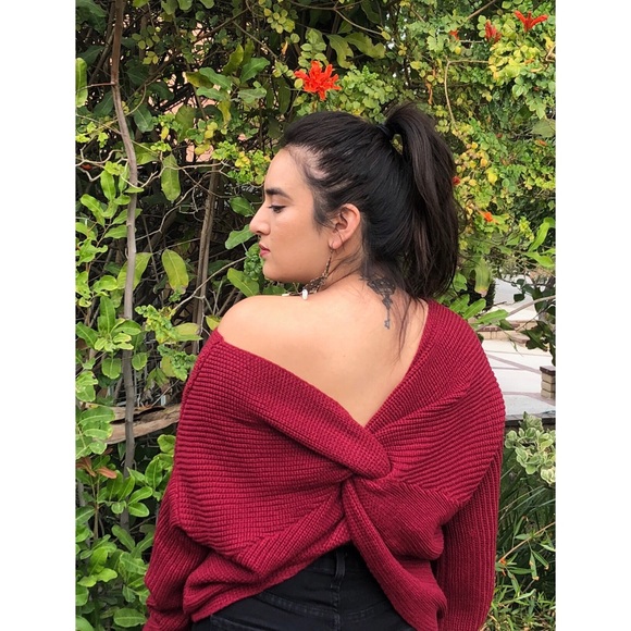 Burgundy Back Twist Knit Sweater - Picture 2 of 6