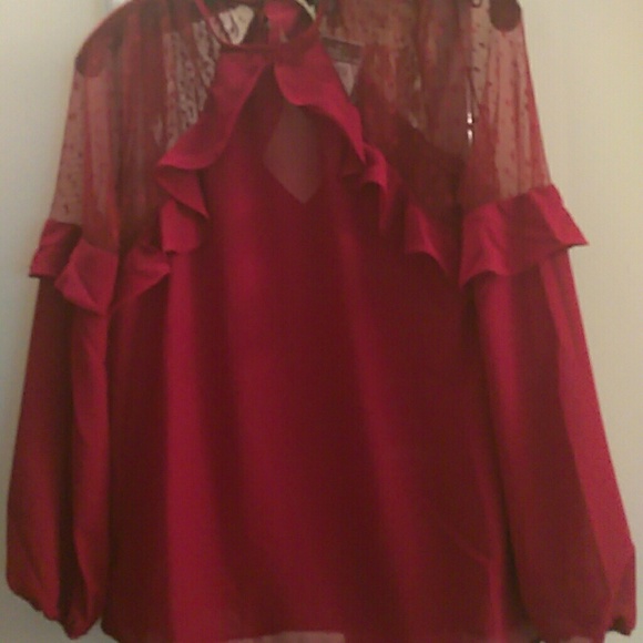 Blouse - Picture 2 of 2