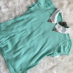 Cute collar shirt!