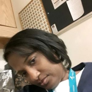 Meet your Posher, Nadja