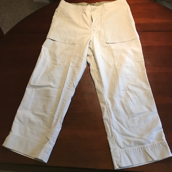 American Eagle capris - Picture 2 of 5