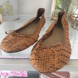 Old Navy woven ballet flats
