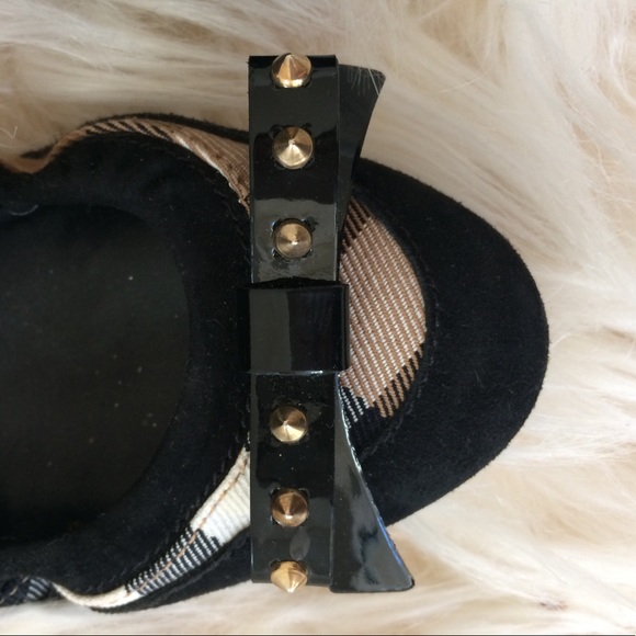 Authentic Burberry ballet flats 37.5 EU - Picture 3 of 5