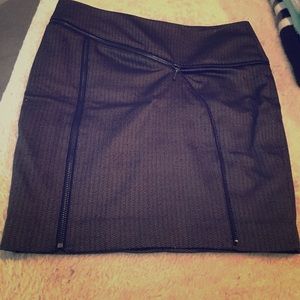 Bebe Skirt - Size 2