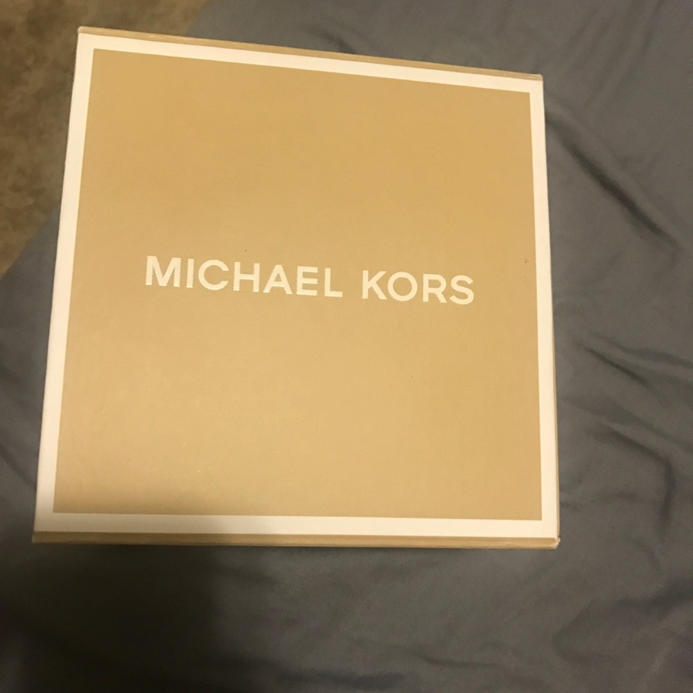 Men's Michael Kors Watch - Picture 2 of 5