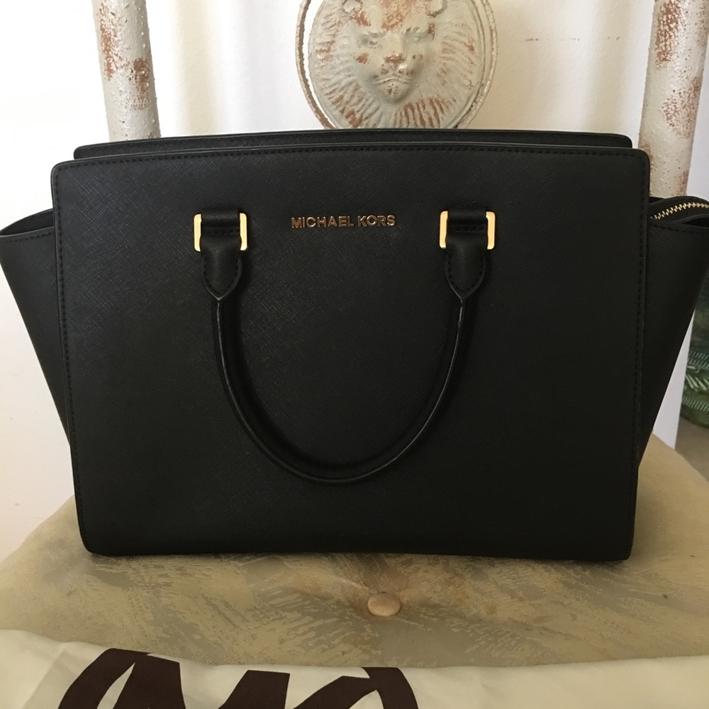 Michael Kors-SOLD