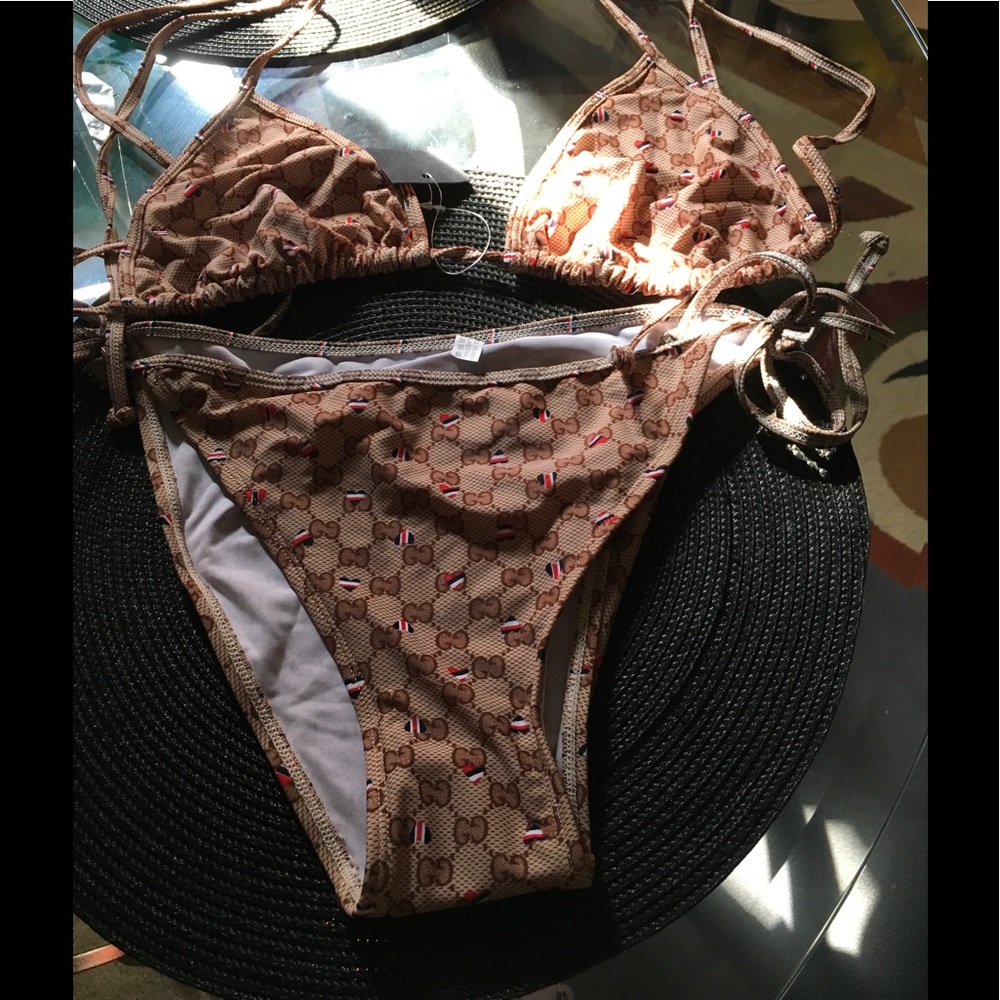 New two piece bikini small