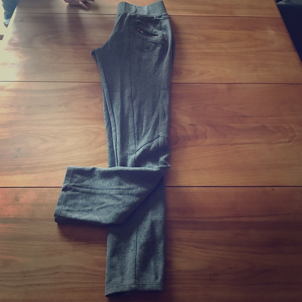 Grey tight stretchy pants NEW