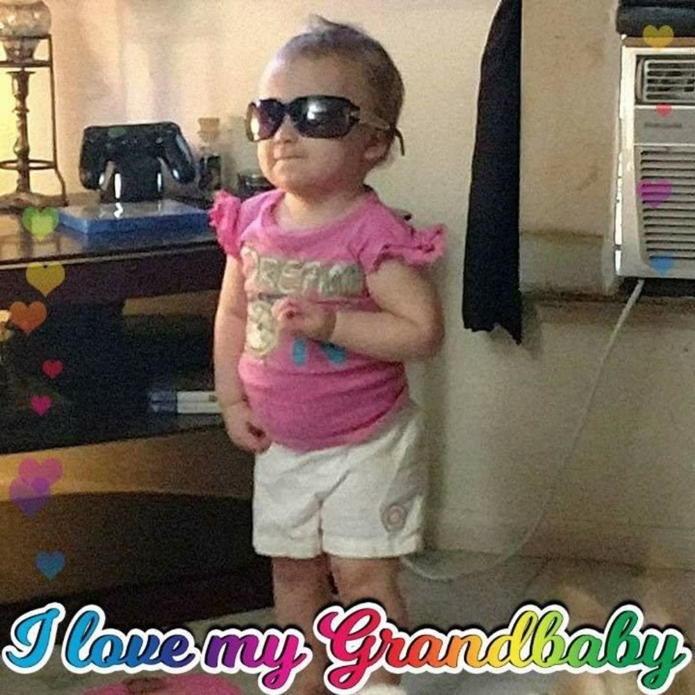 Meet your Posher, April