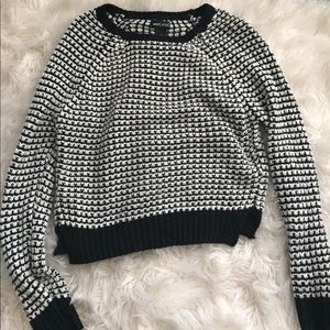 Crop sweater