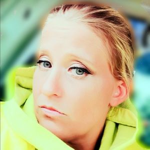 Meet your Posher, Theresa