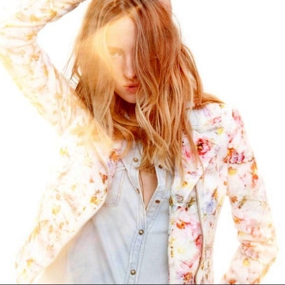 [Zara] Moto Floral Jacket - Picture 2 of 8