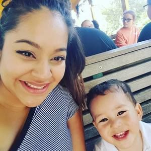 Meet your Posher, Alejandra