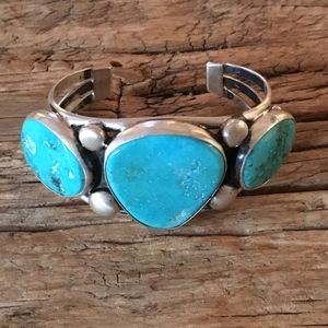 Vintage SS Turquoise Bracelet