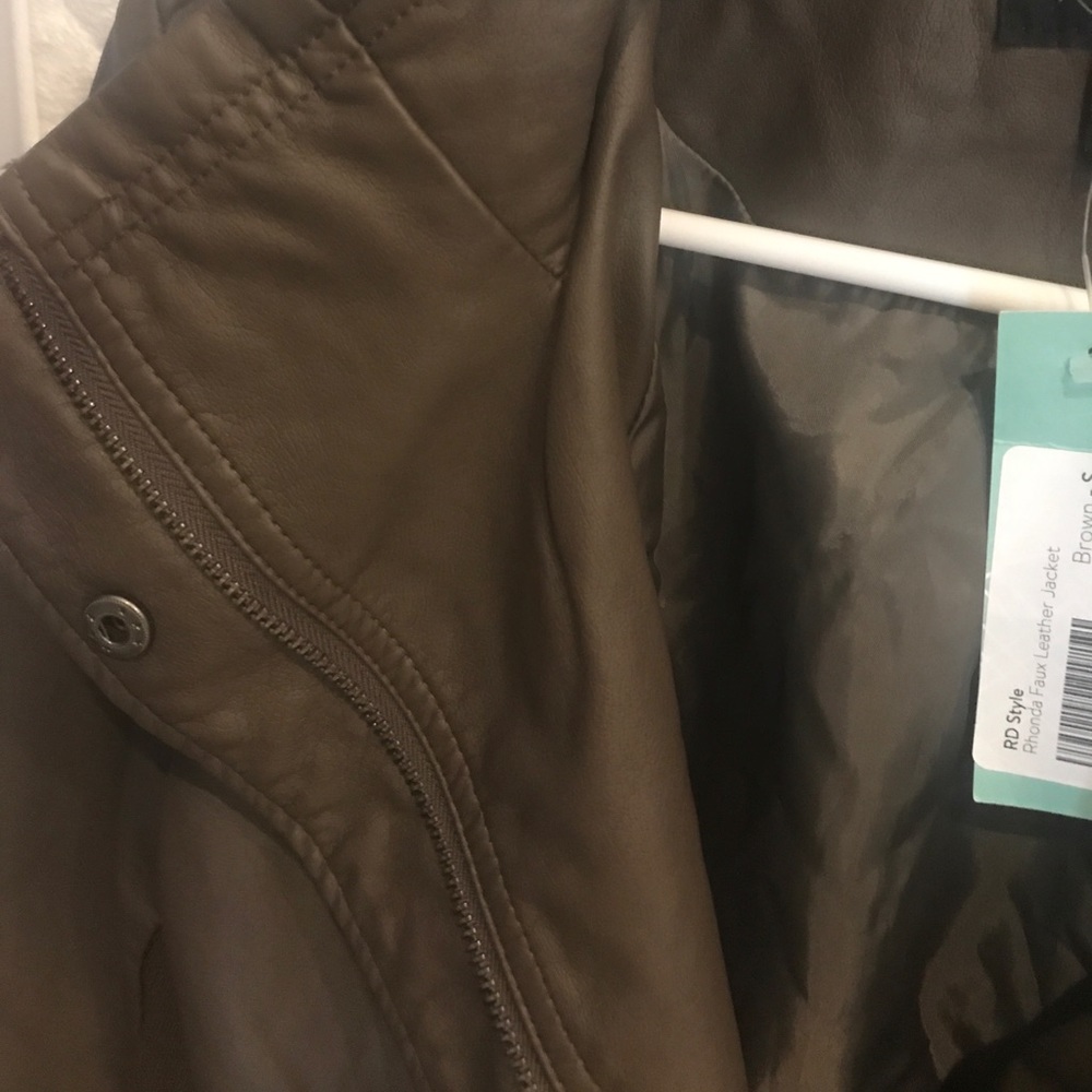 Leather jacket - Picture 5 of 5