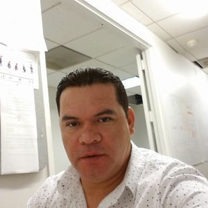 Meet your Posher, Ezequiel