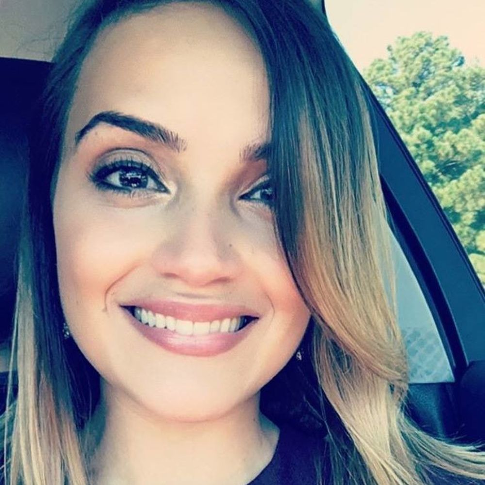 Meet your Posher, Thara