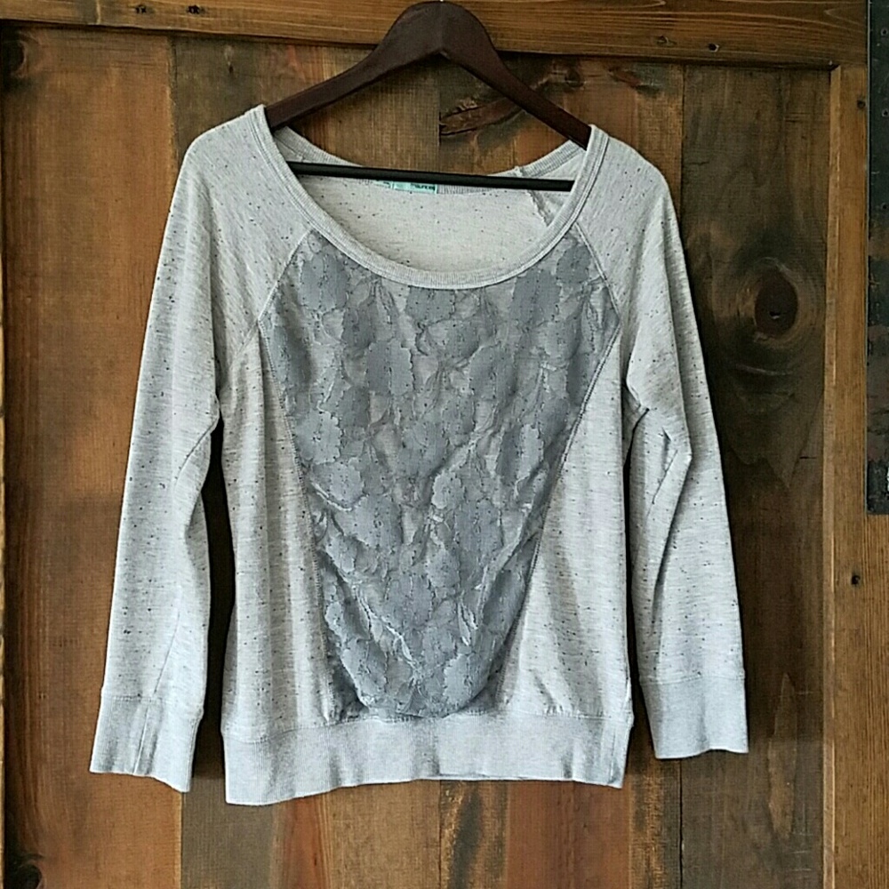 Lace detail sweatshirt!