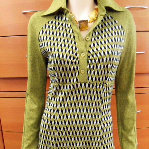 MID-CALF COLLARED DRESS GREEN MADE IN EUROPE - Picture 3 of 5