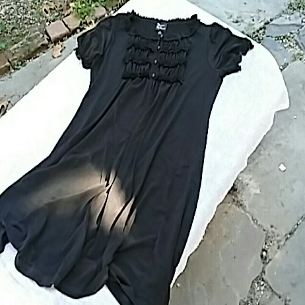 Comfy black dress