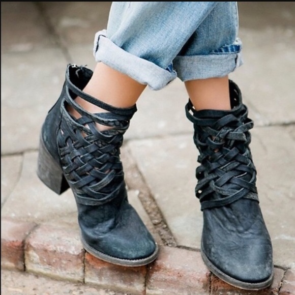Free People Boots - Picture 1 of 4