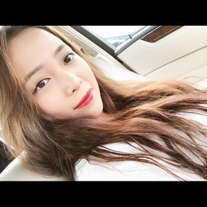 Meet your Posher, Leah