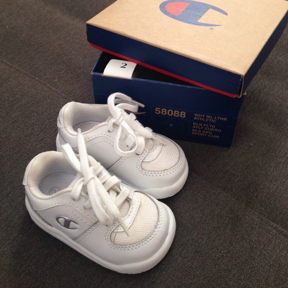 CHAMPION White Baby Athletic Running Shoes Sz 2