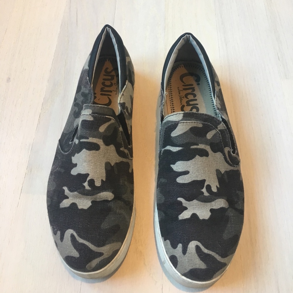 Circus by Sam Edelman Camo Slip Ons