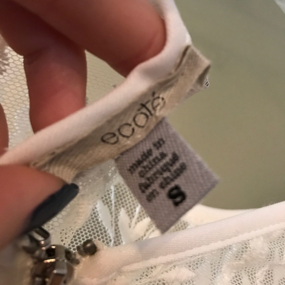 IVORY LACE DRESS - Picture 4 of 4