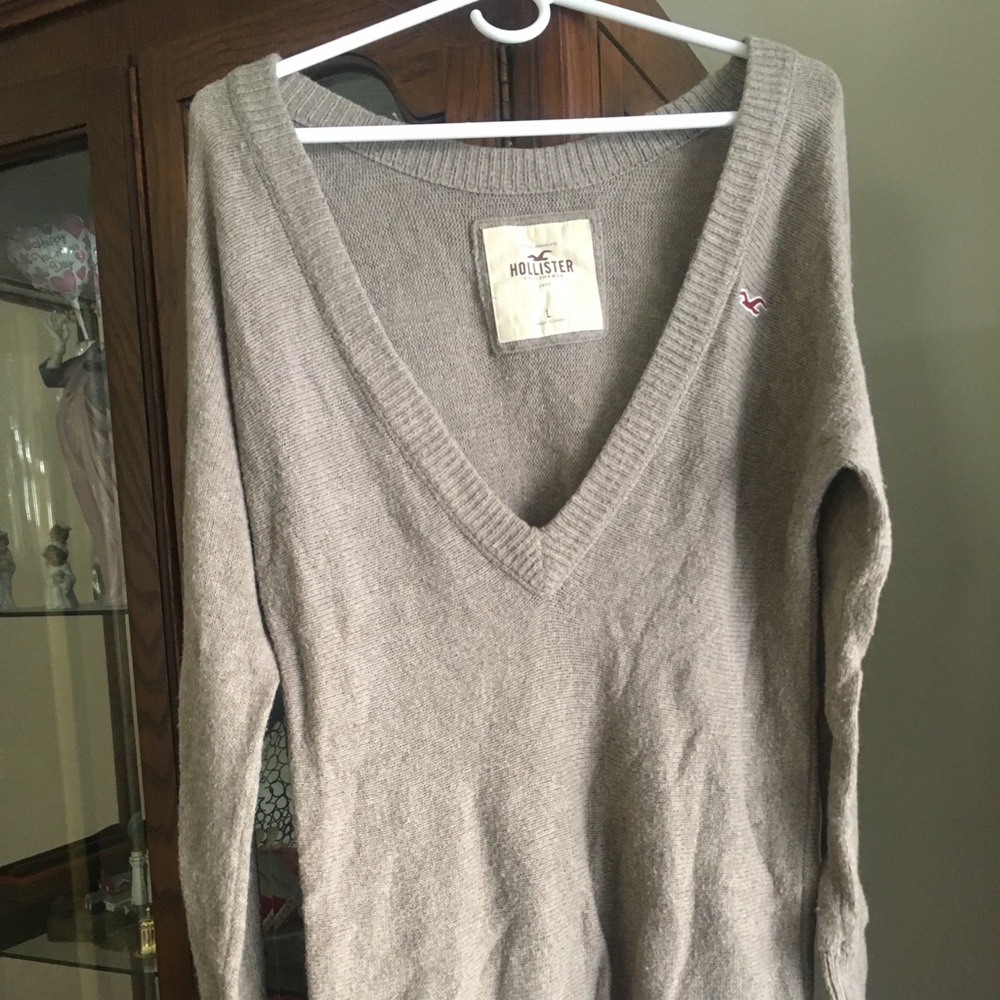 Warm and cozy long Hollister sweater