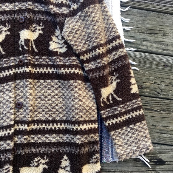 Brown Deer Pattern Fleece Button-up Jacket - Picture 3 of 5