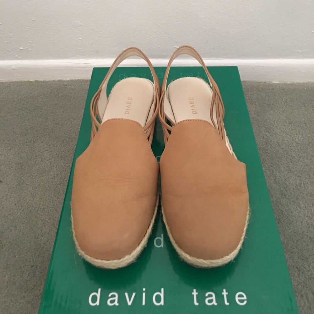 David Tate Nelly Shoes- Color: Tan Nubuck, Size: 5