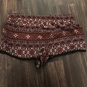 Cute shorts never worn took tags off