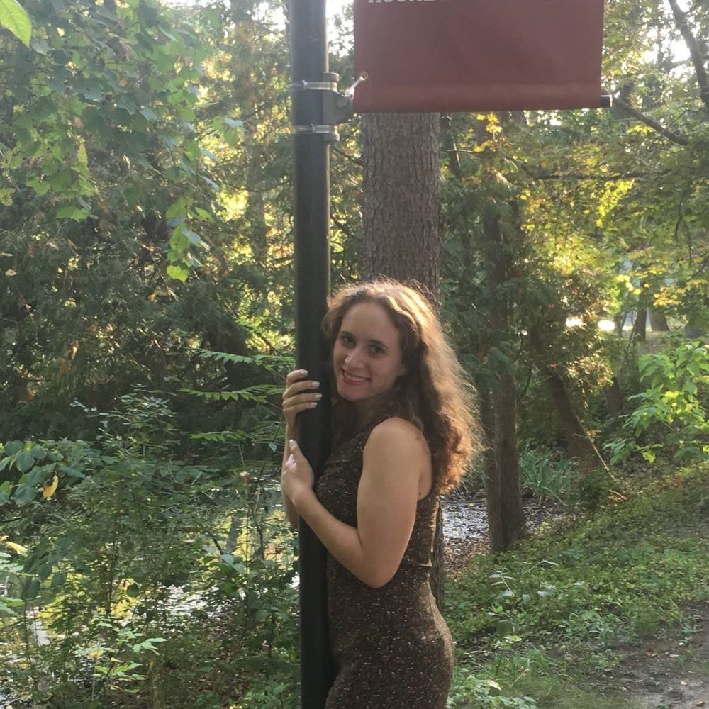 Meet your Posher, Courtney