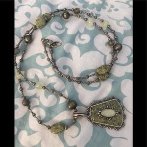 Carolyn Pollack Green Stone & Silver Necklace Carolyn Pollack Green Stone & Silver Necklace