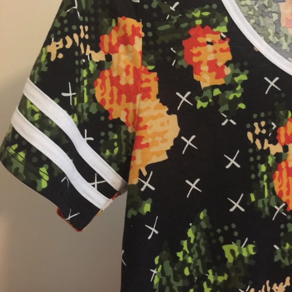 NWT LuLaRoe XS Classic T Perfect for Fall! - Picture 3 of 3