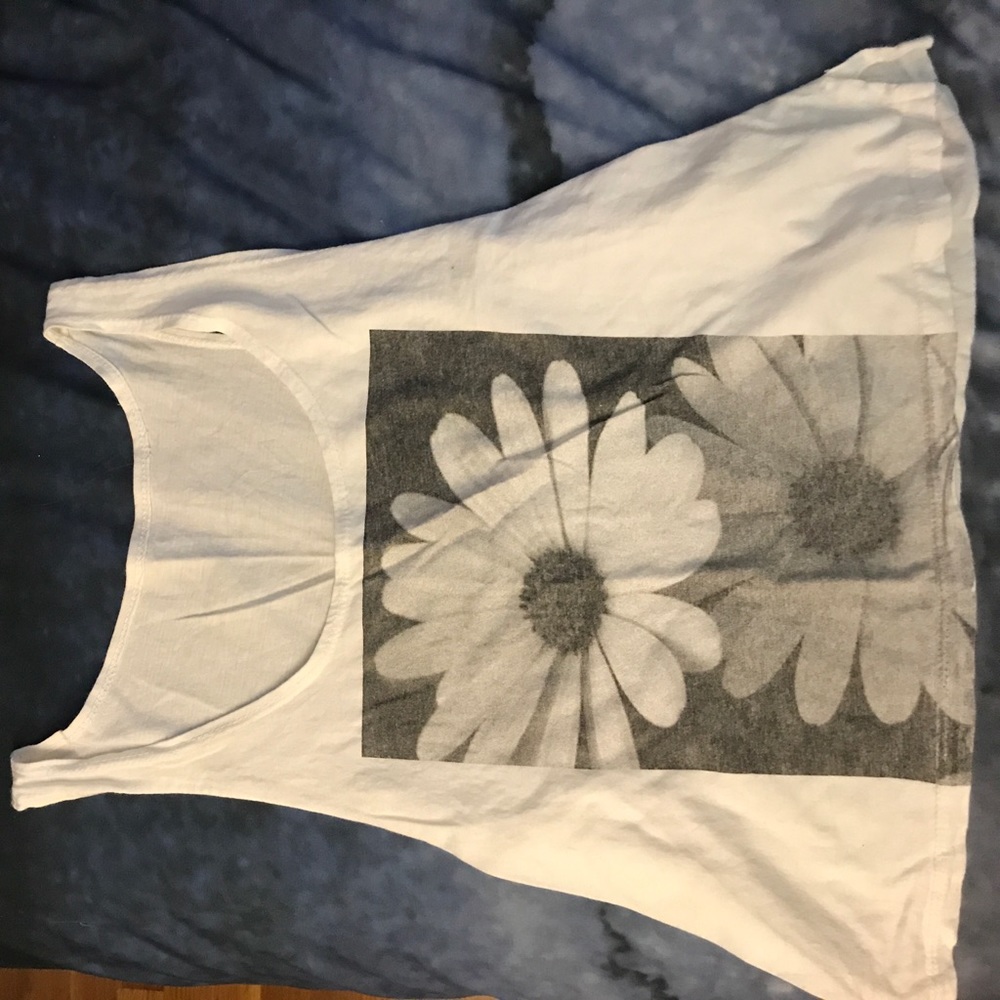 Daisy brandy tank top