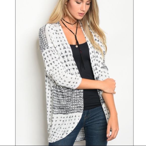 Last 2! Ivory/black print cardigan - Picture 2 of 5