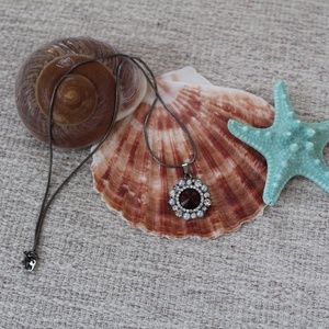 Crystal & Imitation Pearl Pendant Necklace Crystal & Imitation Pearl Pendant Necklace