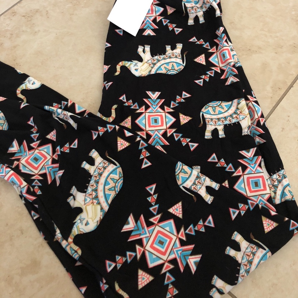 La la elephant leggings