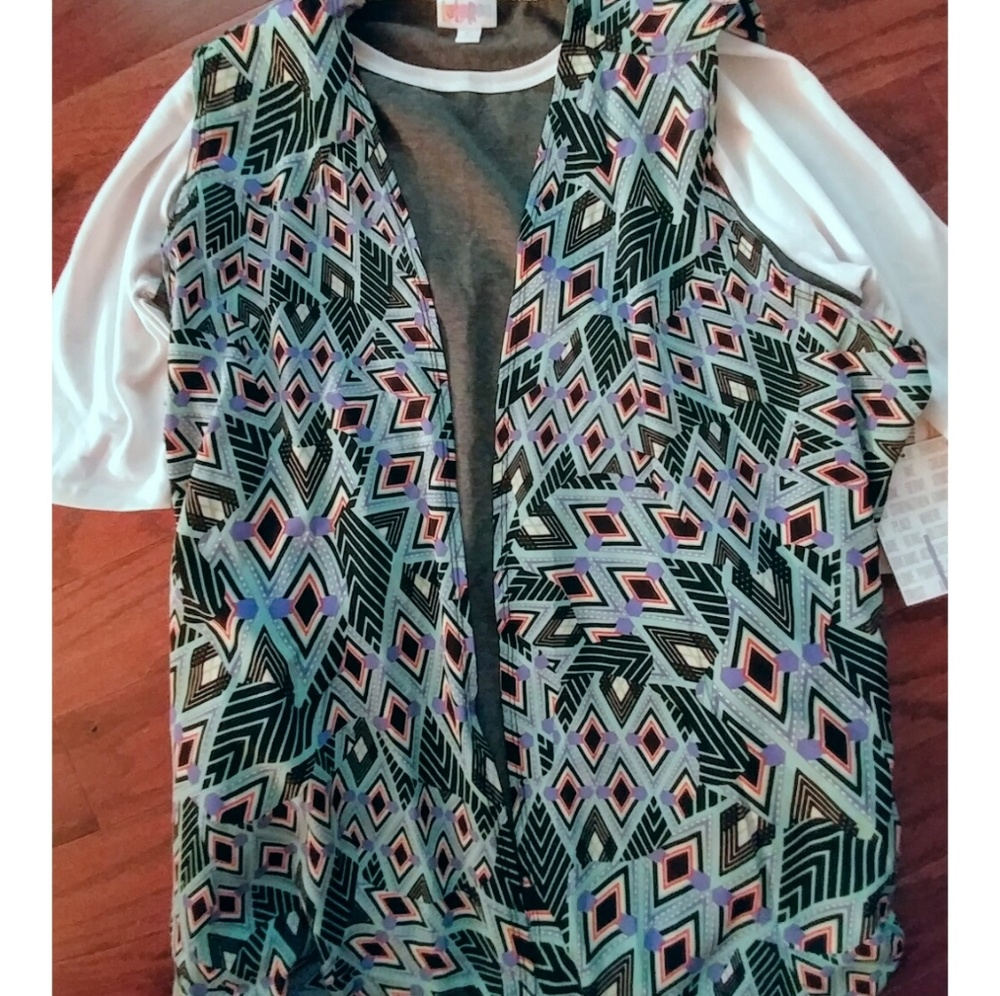 Brand New LuLaRoe Julia and 🦄 Joy