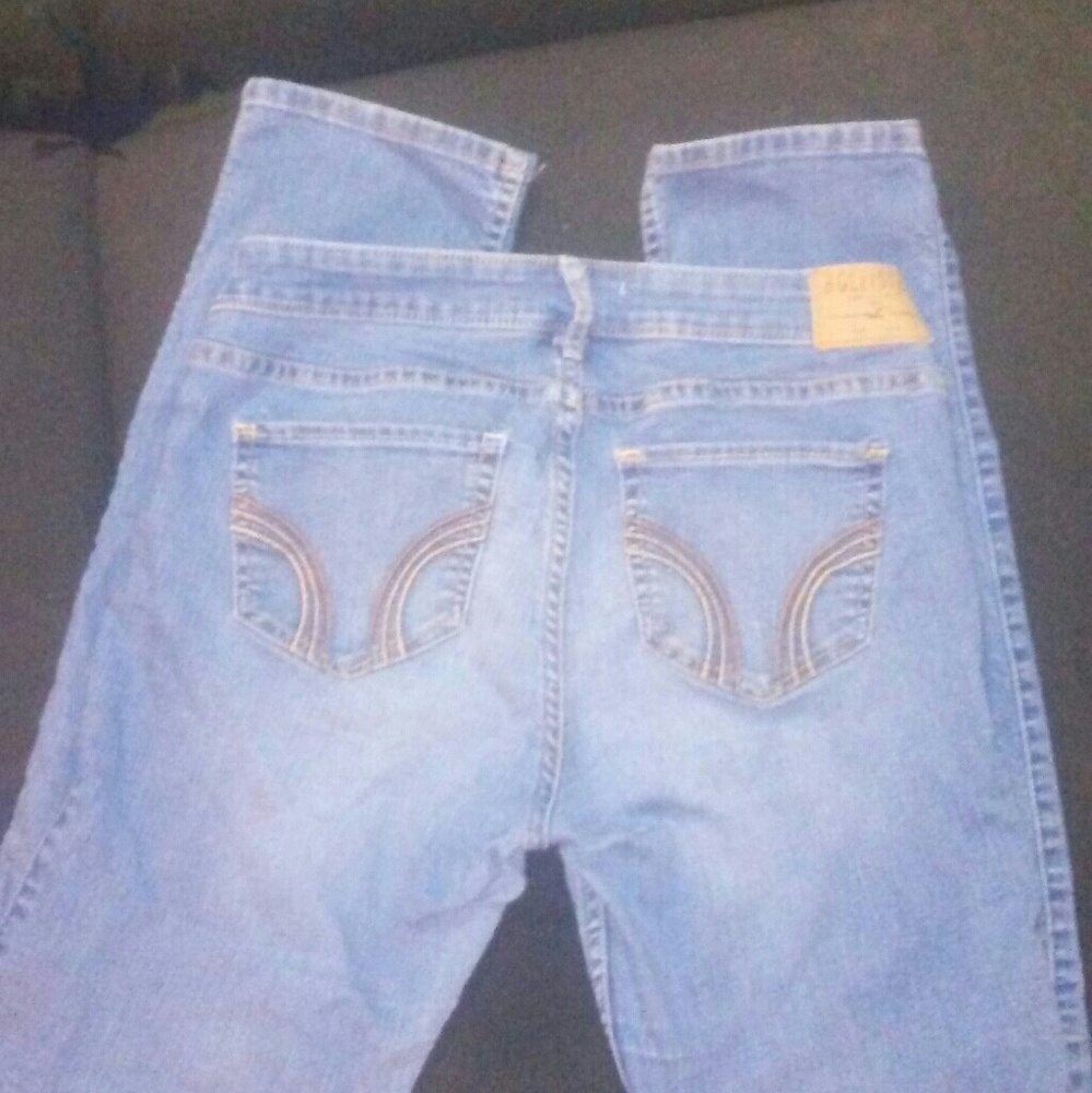 Hollister light wash skinny jeans