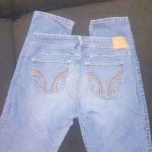 Hollister light wash skinny jeans