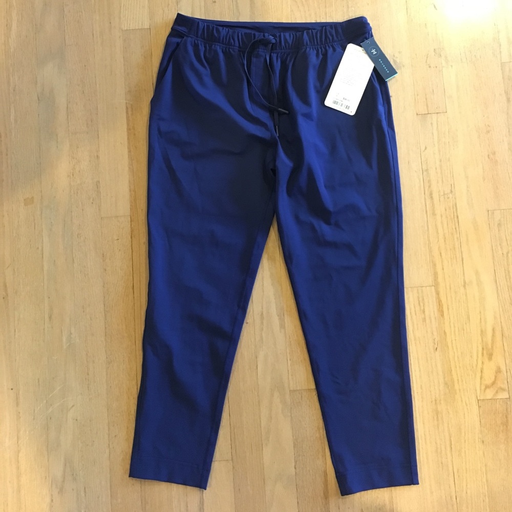 Lululemon jet crop slim size 8