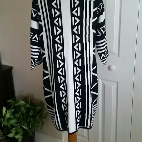 Derek💟heart dress - Picture 3 of 5