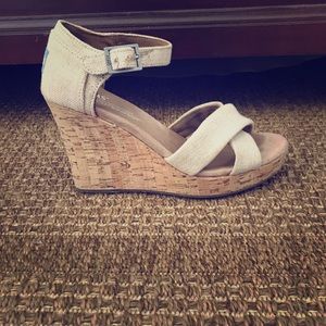 Toms Wedges, size 6.5