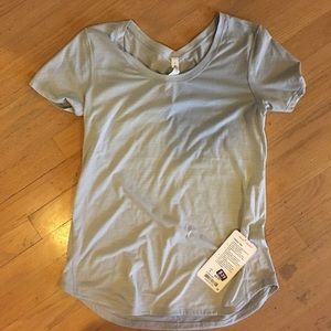 Lululemon intensi-tee size 8